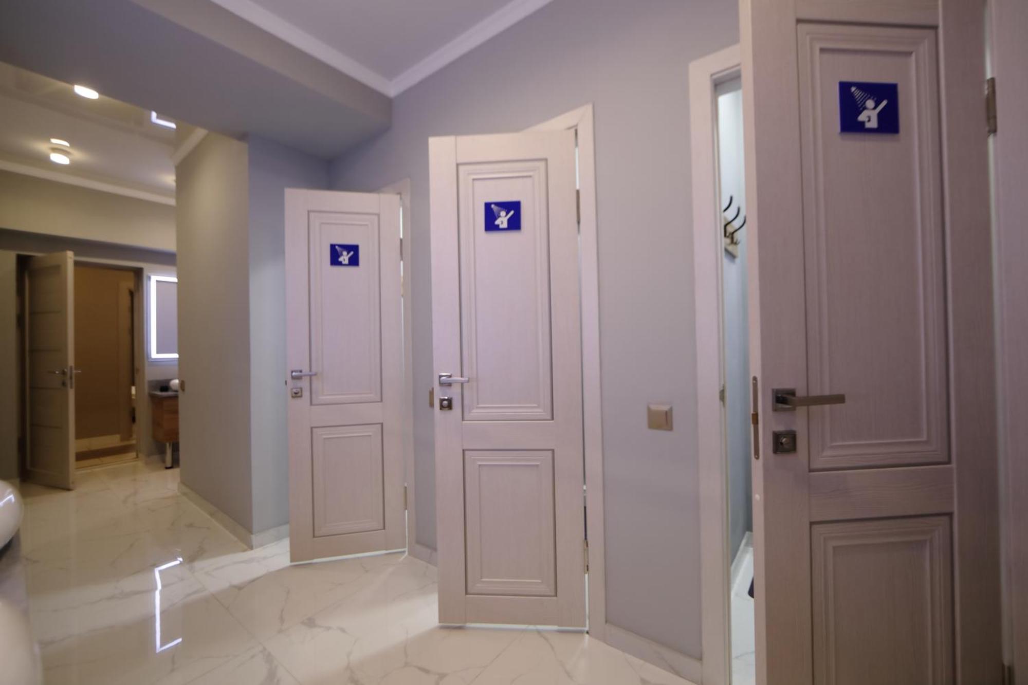 Cozy Hostel Bishkek Bagian luar foto