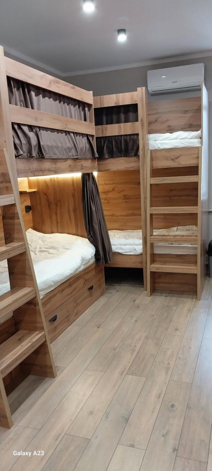 Cozy Hostel Bishkek Bagian luar foto