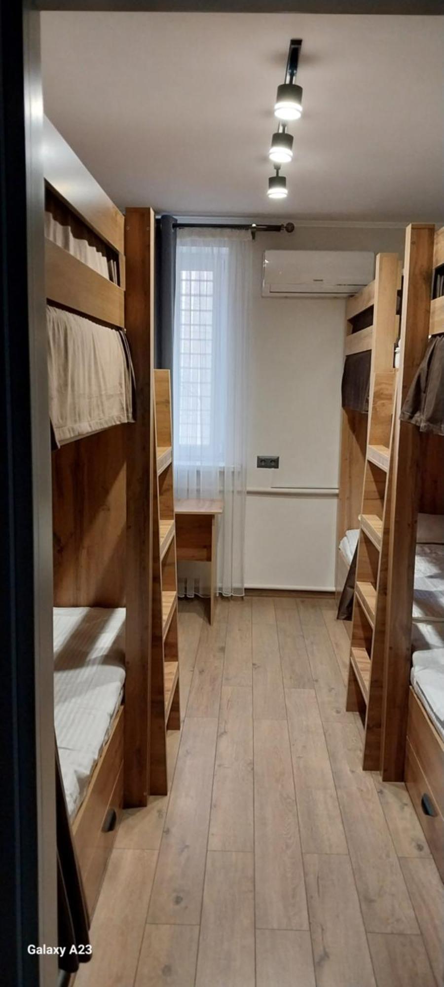 Cozy Hostel Bishkek Bagian luar foto