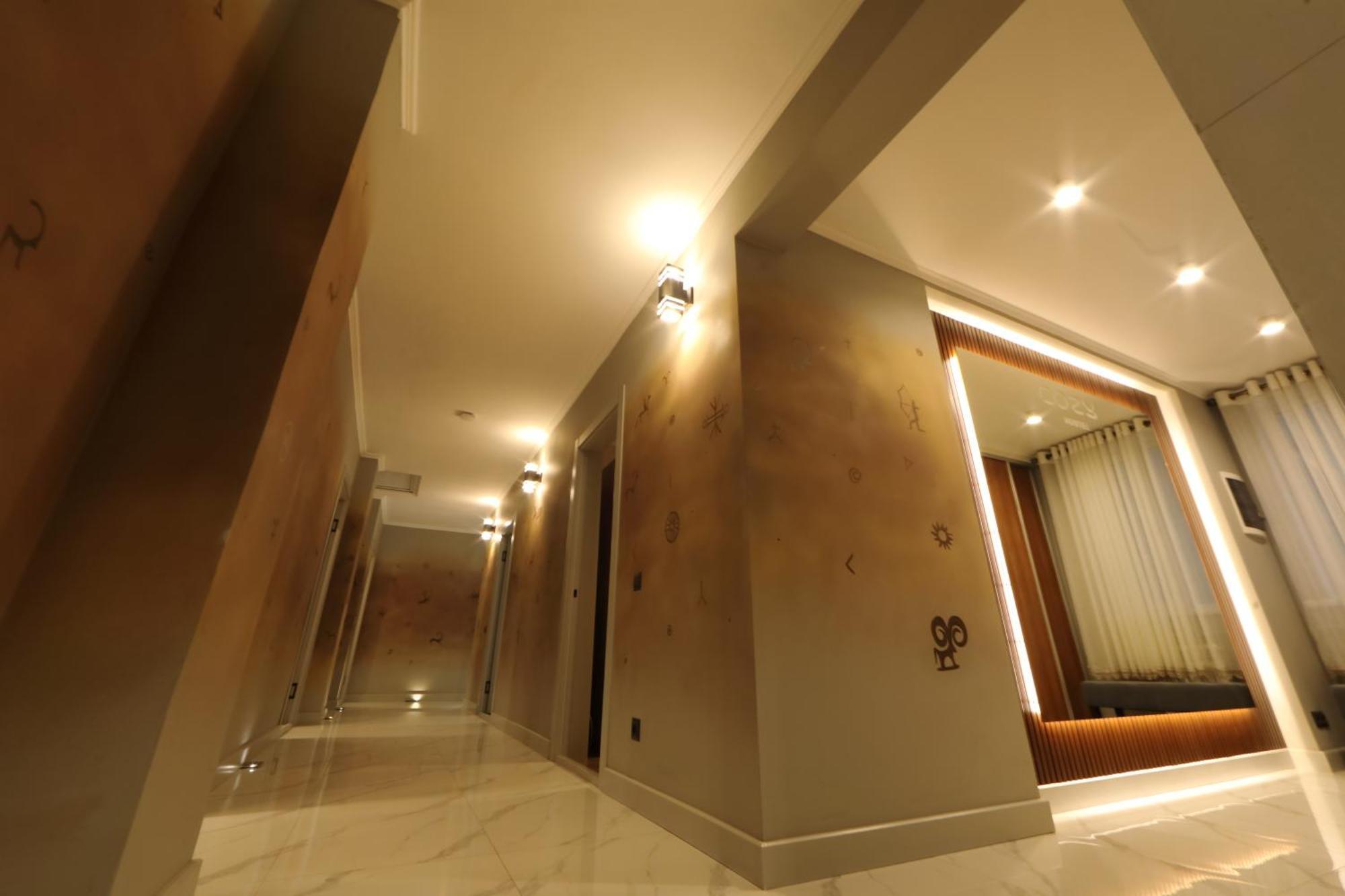 Cozy Hostel Bishkek Bagian luar foto