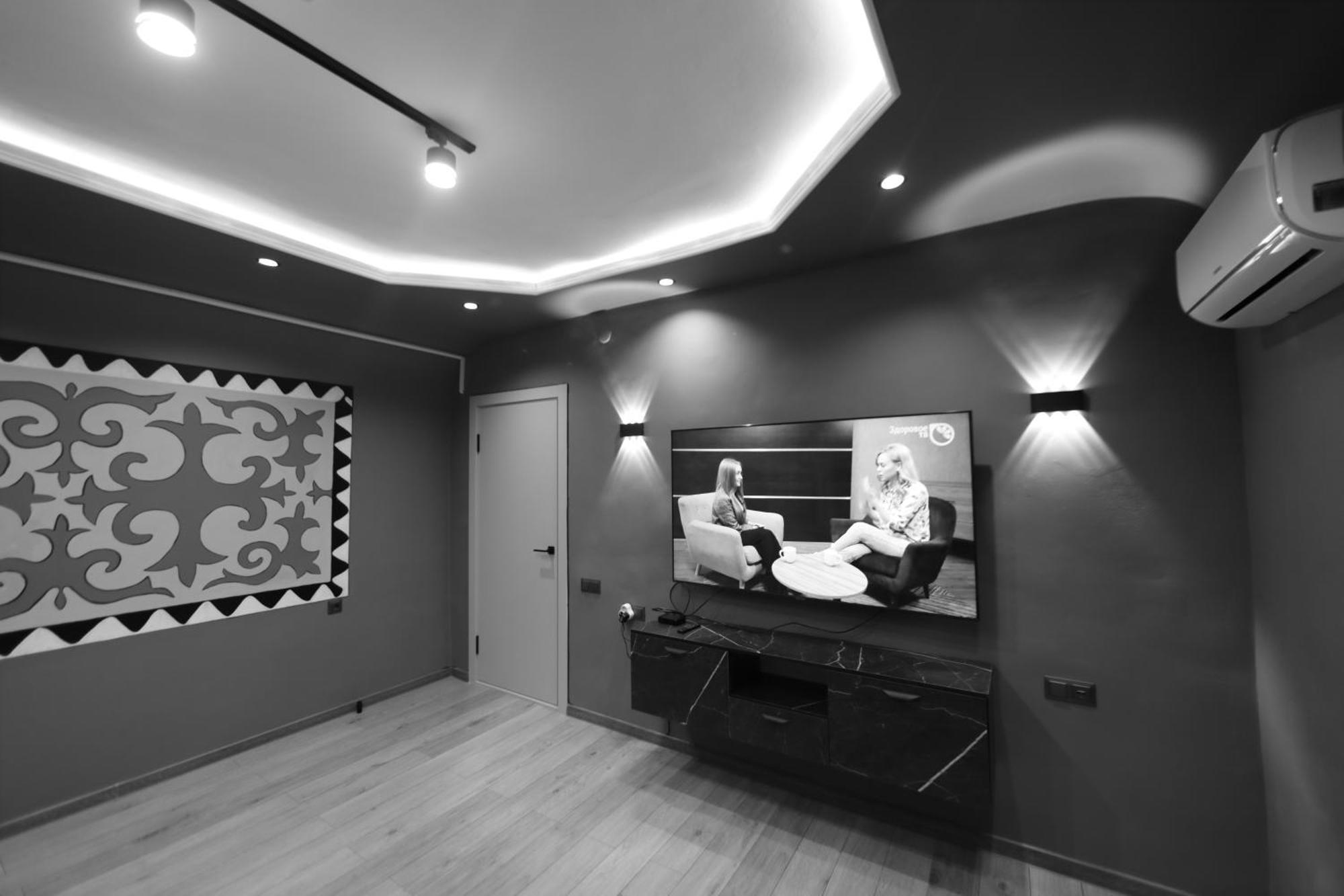 Cozy Hostel Bishkek Bagian luar foto