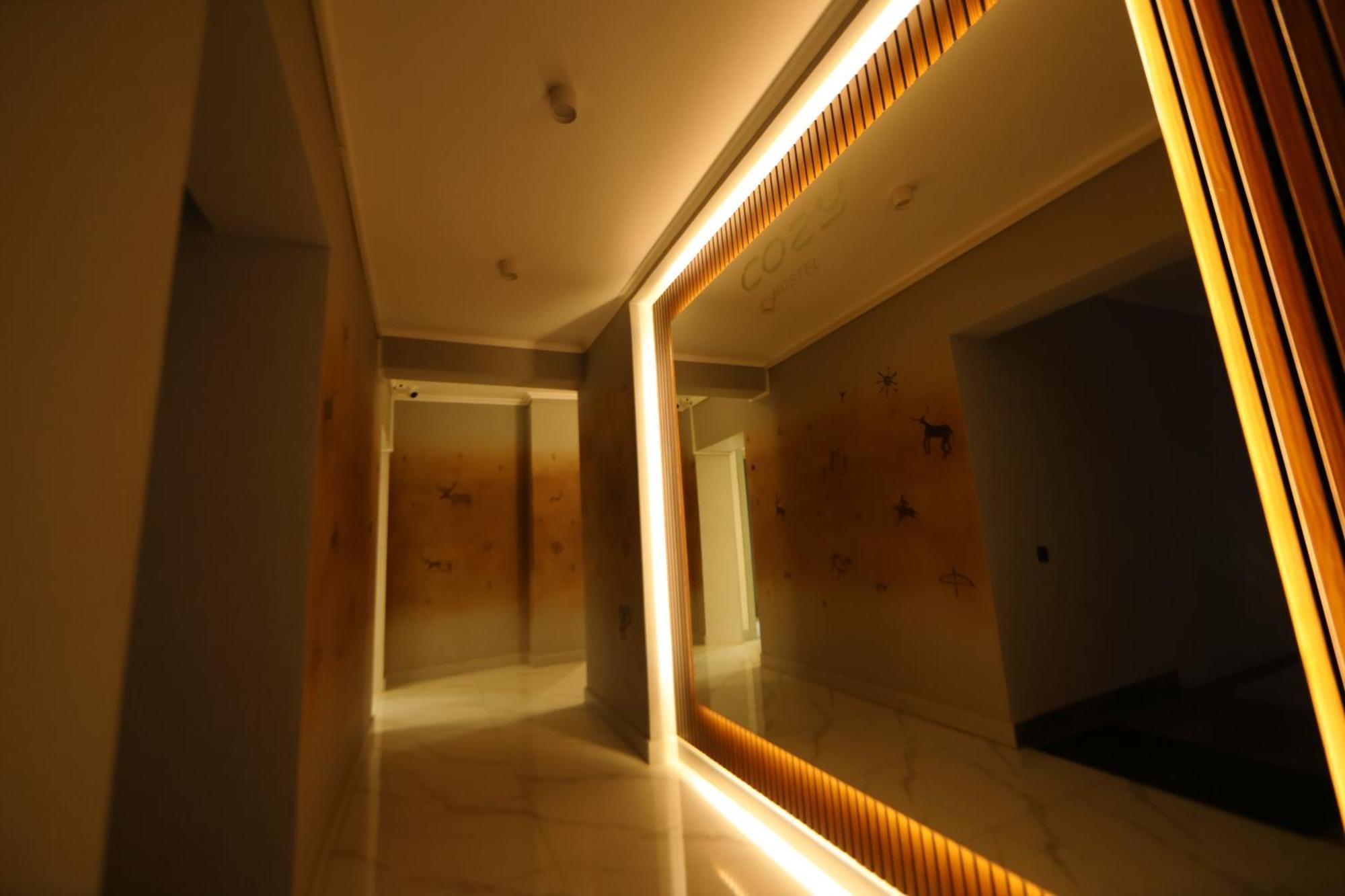 Cozy Hostel Bishkek Bagian luar foto