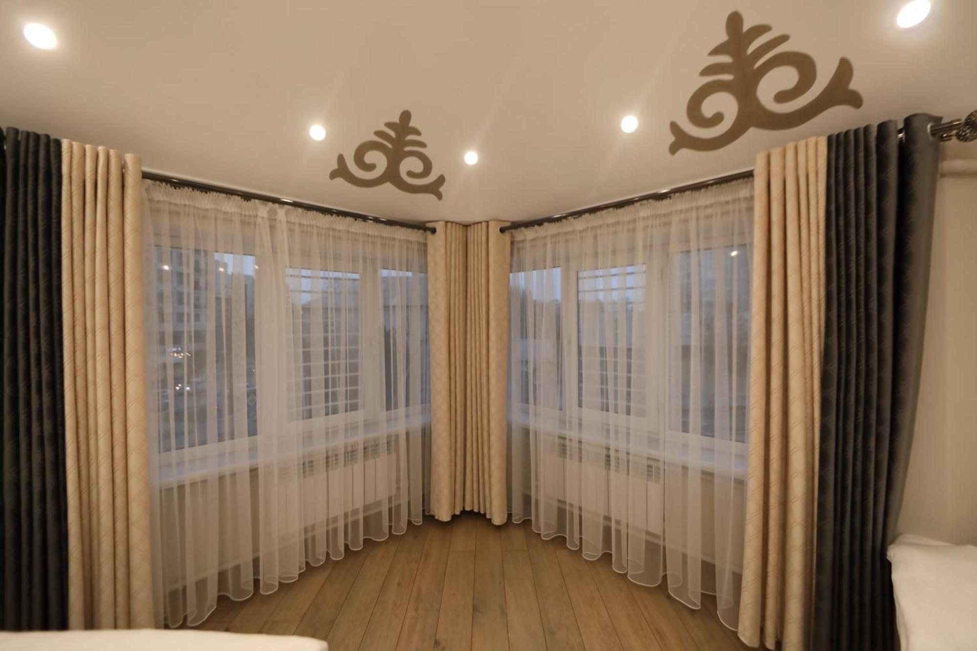 Cozy Hostel Bishkek Bagian luar foto