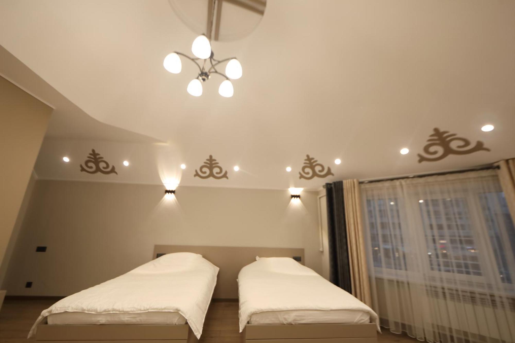Cozy Hostel Bishkek Bagian luar foto