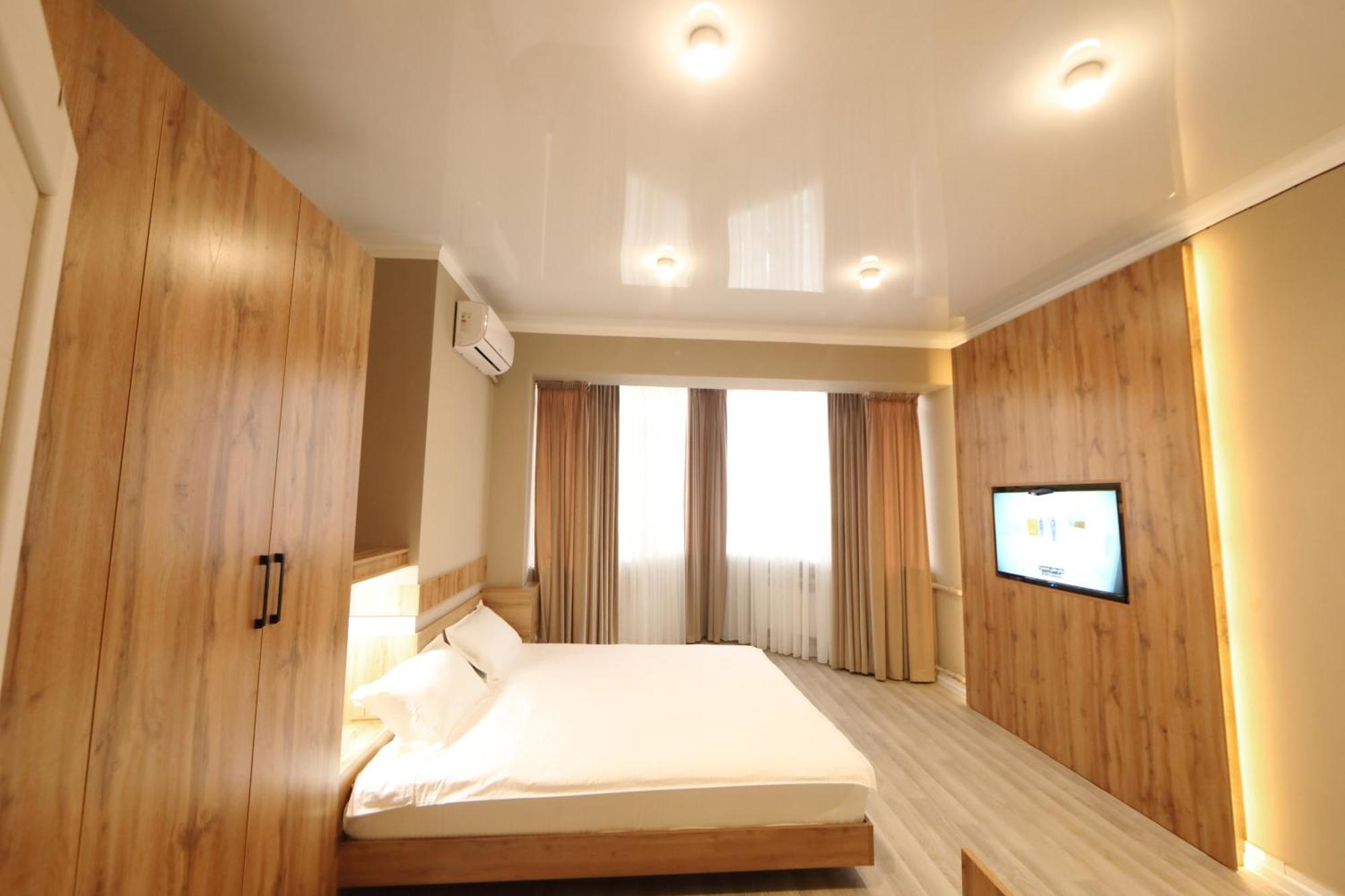 Cozy Hostel Bishkek Bagian luar foto