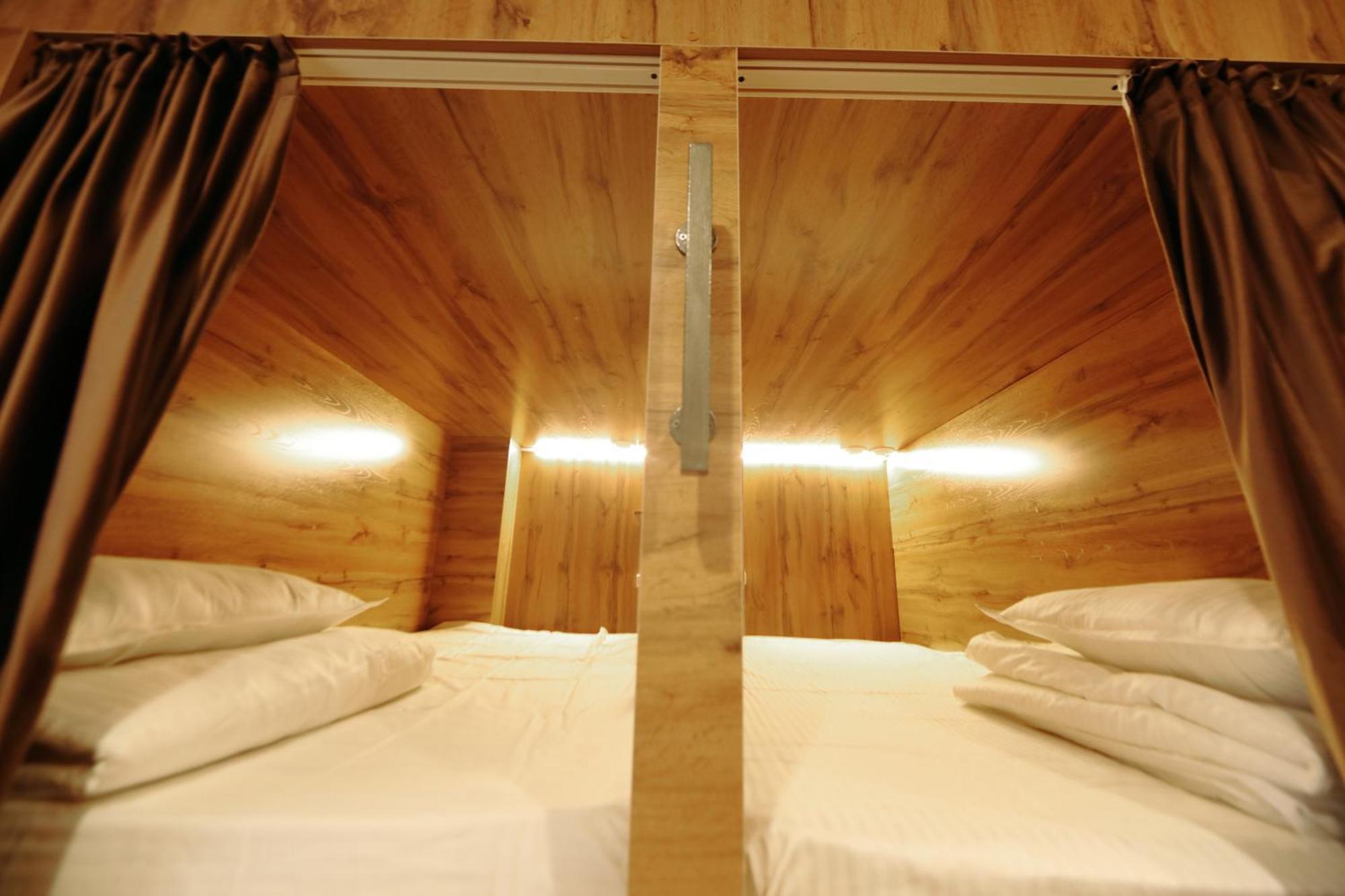 Cozy Hostel Bishkek Bagian luar foto